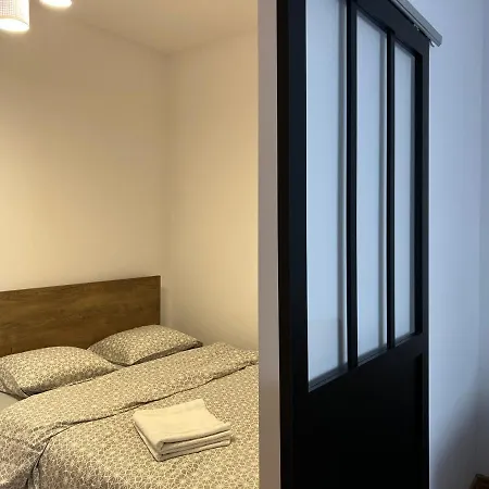 Nowe Mieszkanie, Fajna Kamienica Pabianice Exterior foto