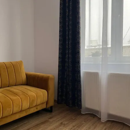 Nowe Mieszkanie, Fajna Kamienica Pabianice Exterior foto