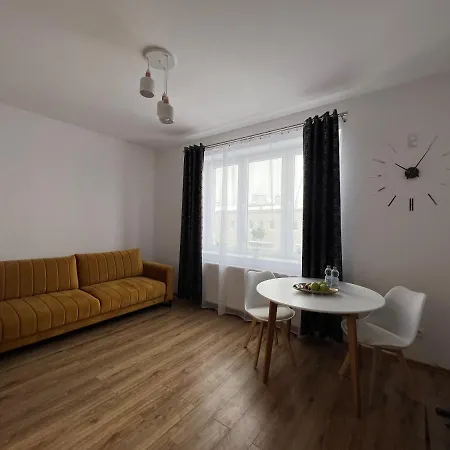 Nowe Mieszkanie, Fajna Kamienica Pabianice Exterior foto