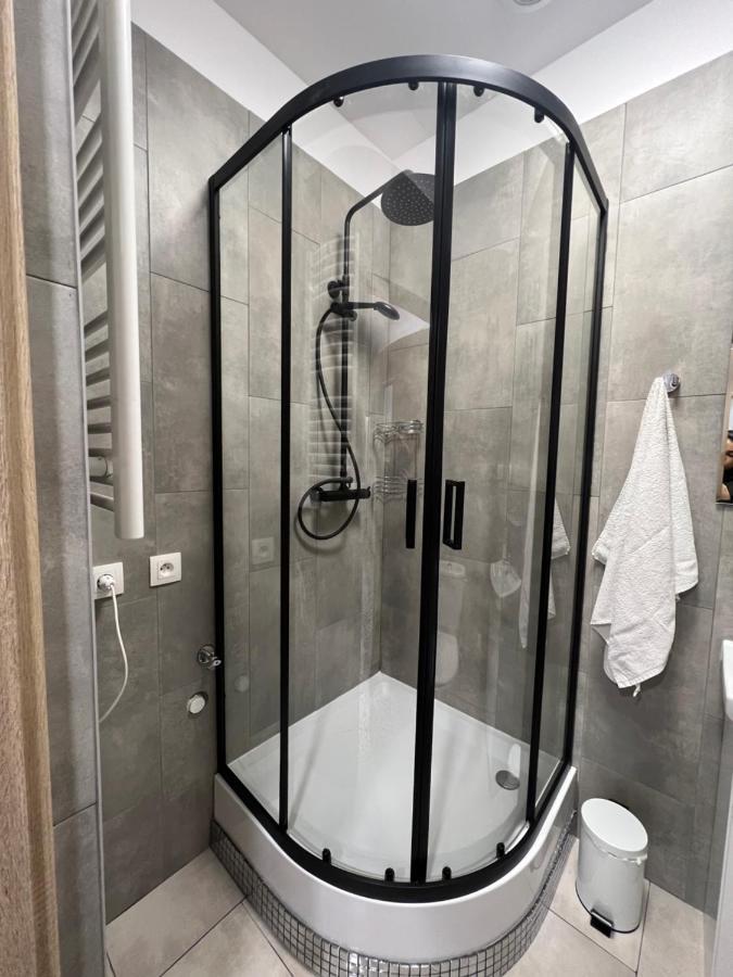 Apartment Nowe Mieszkanie, Fajna Kamienica Pabianice